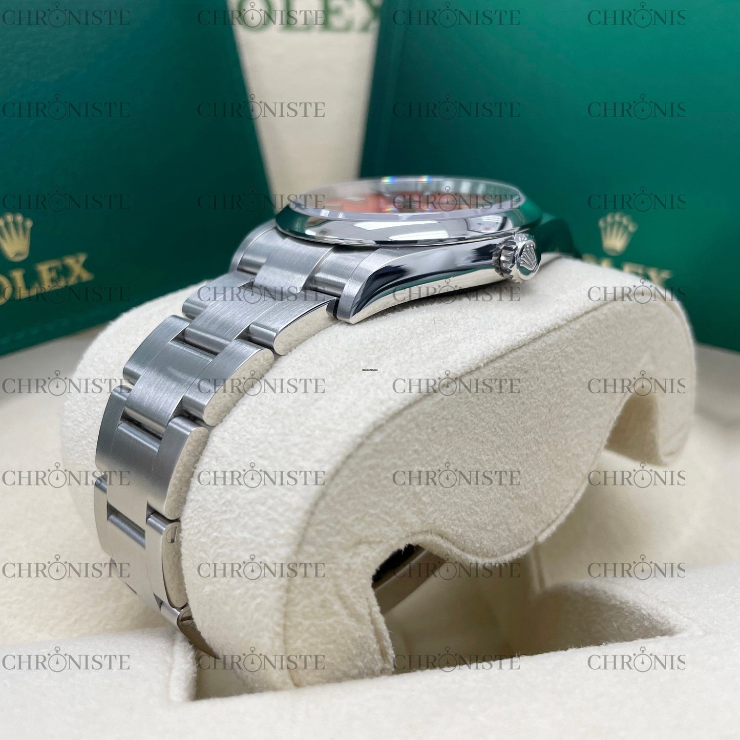 Rolex Oyster Perpetual Red Index Dial Oyster Bracelet 126000