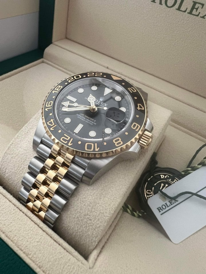 Rolex GMT-Master II 126713 Jubilee Stee